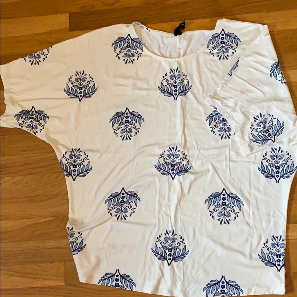 Short sleeve dolman top
